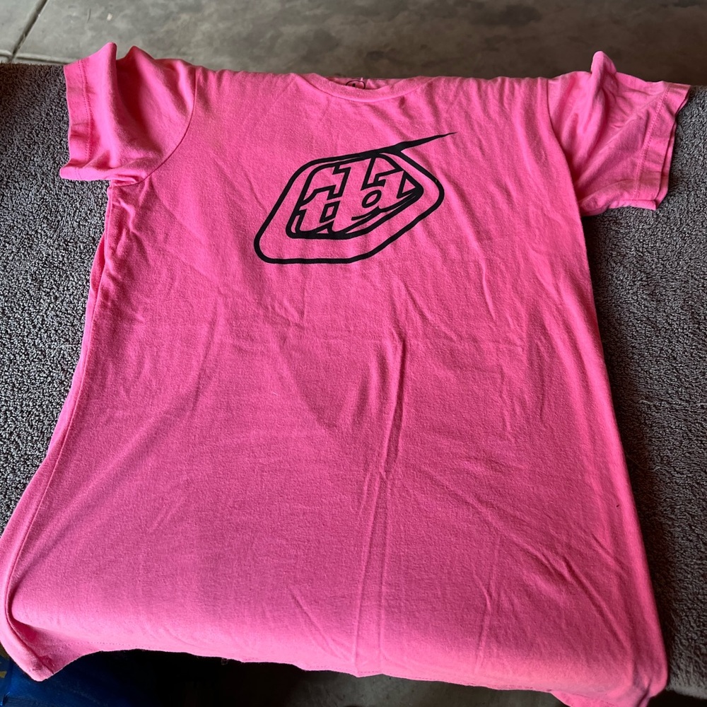 TLD MOTO TEE💕⚡️